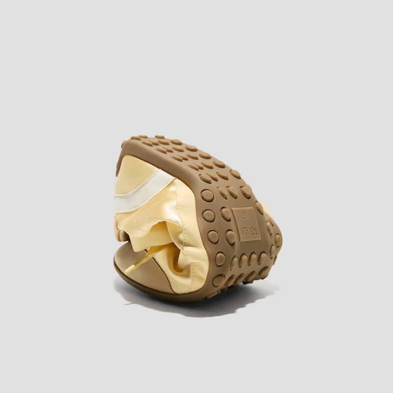 Square-Toe Jogger Sneakerina (Carol), BUTTER YELLOW&CREAM&NUDE, EU40 | VIVAIA