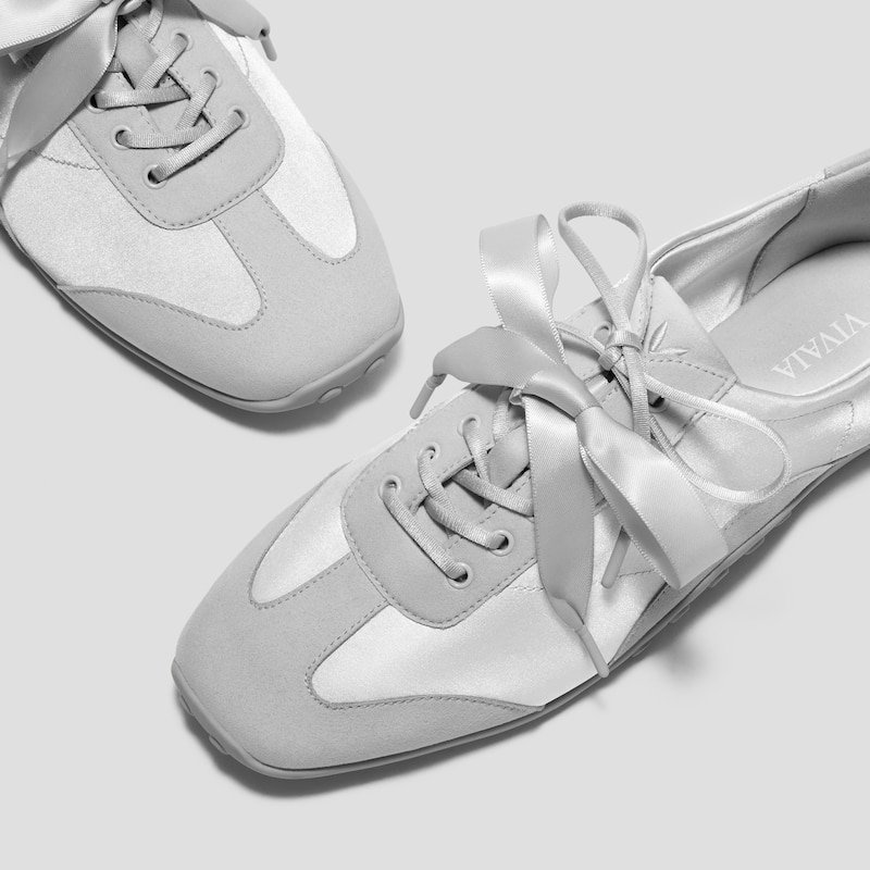 Square-Toe Jogger Sneakerina (Carol), GREY SILVER, EU37 | VIVAIA