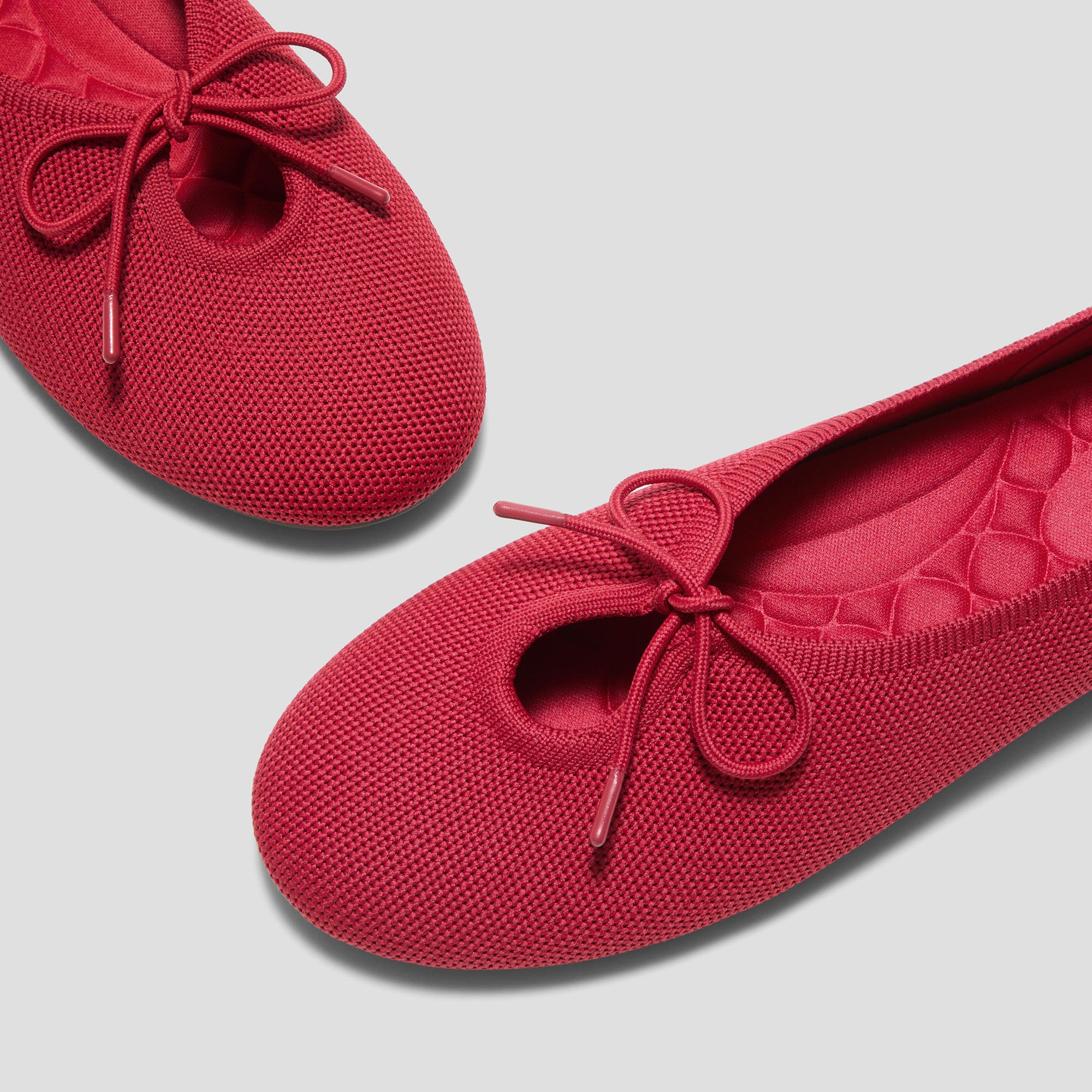 Round-Toe Lace-up Flats (Camora), RUBY RED, EU35 | VIVAIA