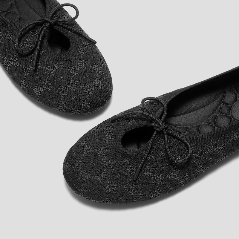 Round-Toe Lace-up Flats (Camora), Black Floral, EU40 | VIVAIA