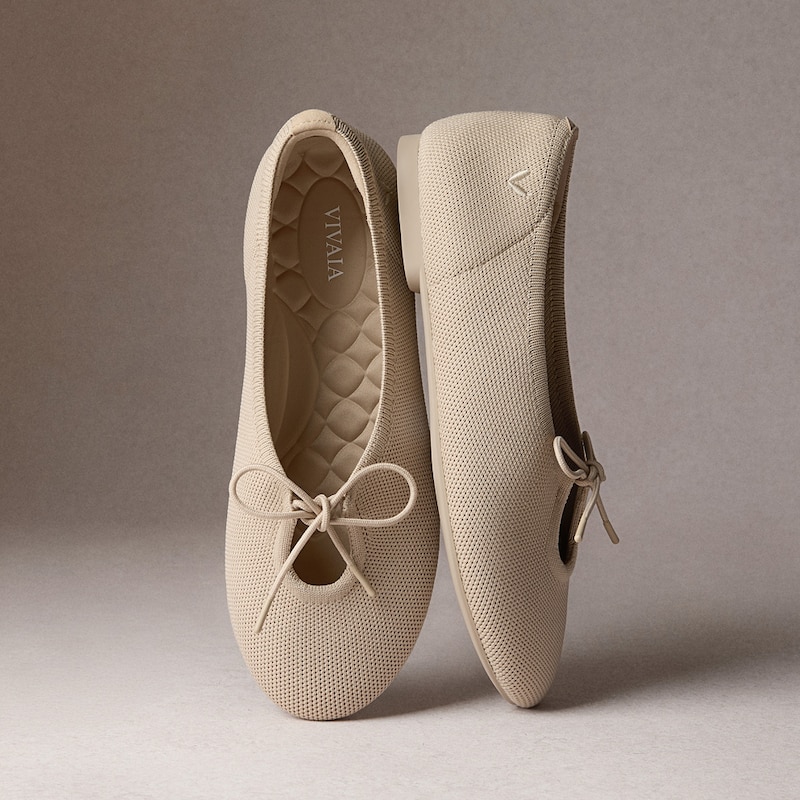 Round-Toe Lace-up Flats (Camora), ALMOND, EU35 | VIVAIA