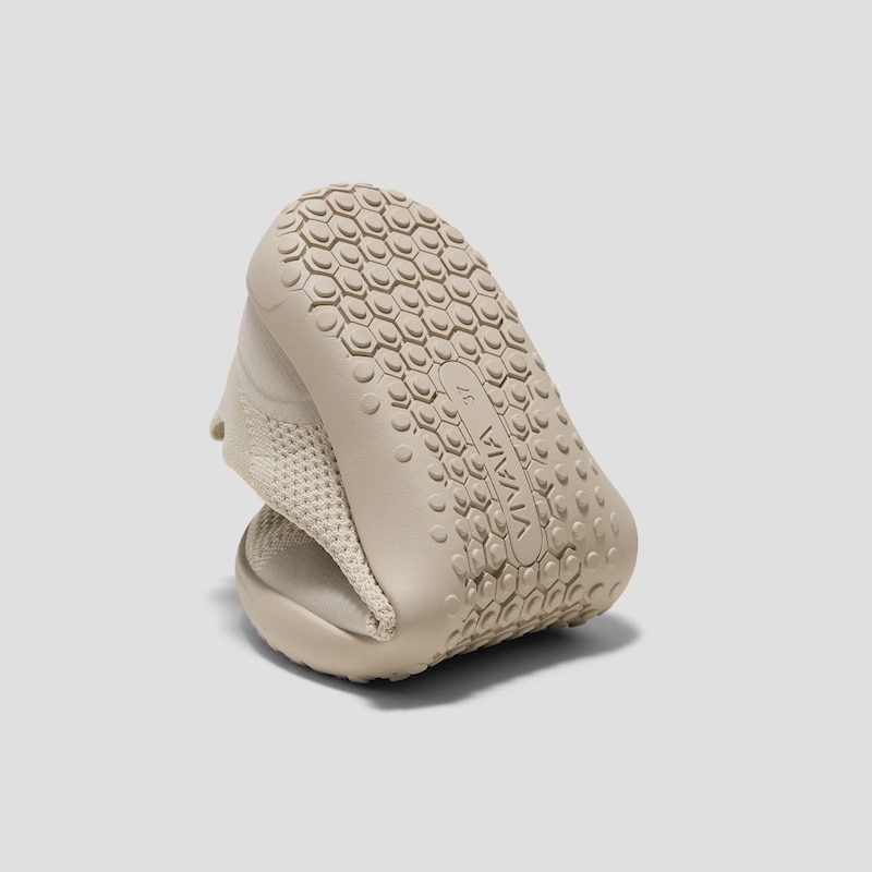 Round-Toe Barefoot Sneakers (Maven), Beige, EU39 | VIVAIA