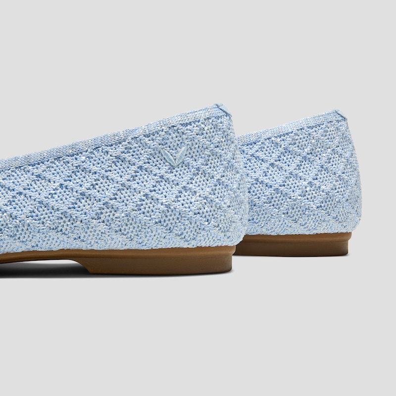 Square-Toe Margot™ V-Cut Flats (Margot™ 3.0), BLUE APRICOT QUILT, EU35 | VIVAIA