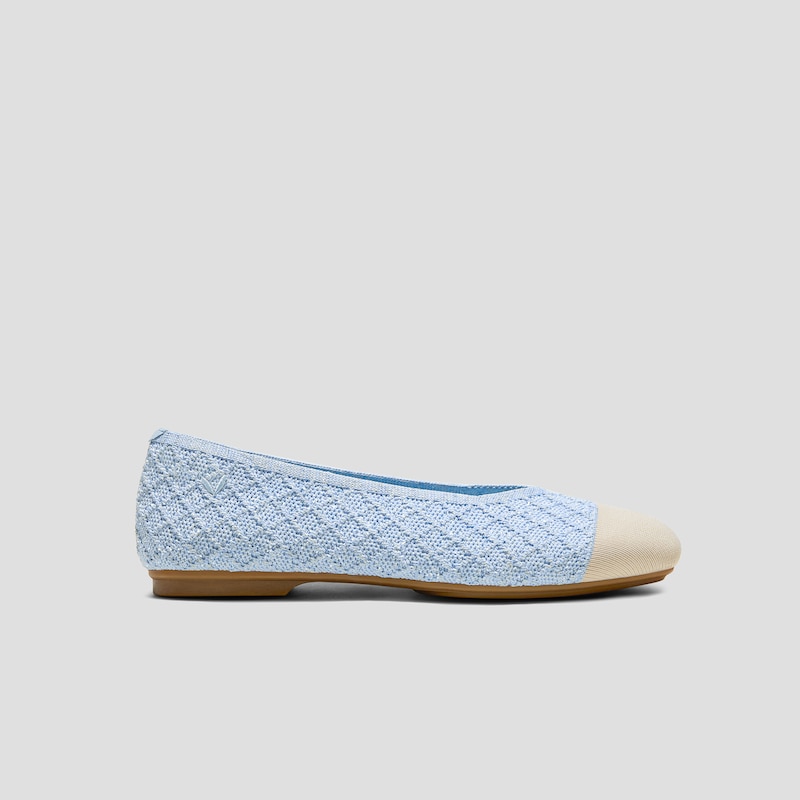 Square-Toe Margot™ V-Cut Flats (Margot™ 3.0), BLUE APRICOT QUILT, EU35 | VIVAIA