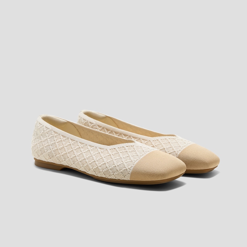 Square-Toe Margot™ V-Cut Flats (Margot™ 3.0), YELLOW APRICOT QUILT, EU38 | VIVAIA