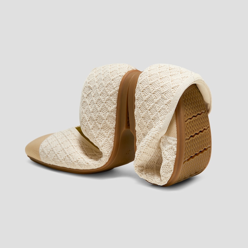 Square-Toe Margot™ V-Cut Flats (Margot™ 3.0), YELLOW APRICOT QUILT, EU38 | VIVAIA