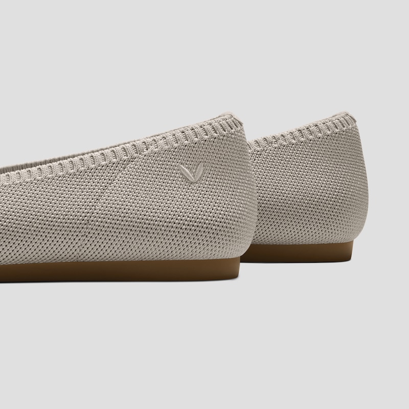 Pointed-Toe Ballet Flats (Aria 5°), DOVE GRAY, EU35 | VIVAIA