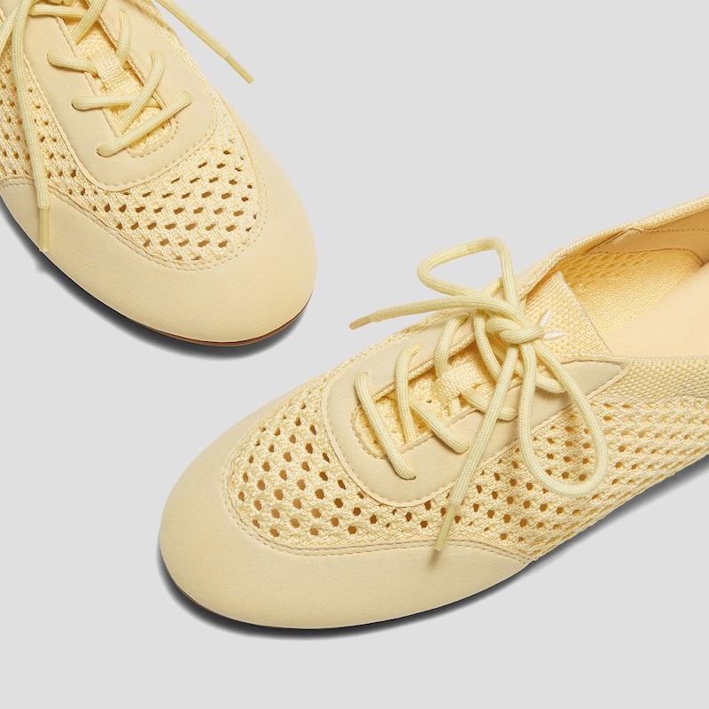 Round-Toe Lace-Up Mesh Sneakers (Yara), BUTTER YELLOW, EU40 | VIVAIA