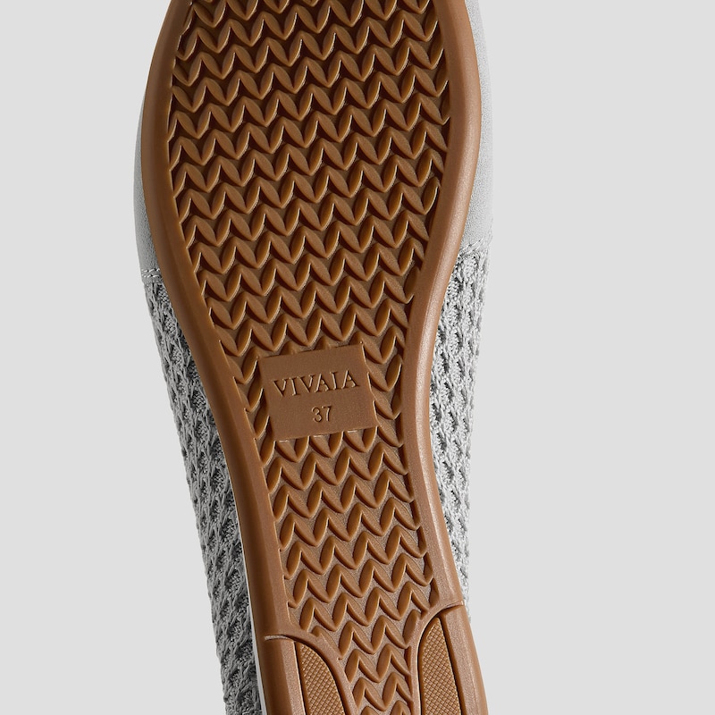 Round-Toe Lace-Up Mesh Sneakers (Yara), Light grey, EU35 | VIVAIA