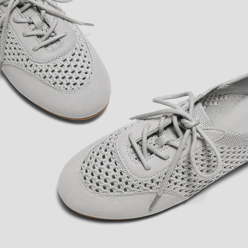 Round-Toe Lace-Up Mesh Sneakers (Yara), Light grey, EU35 | VIVAIA