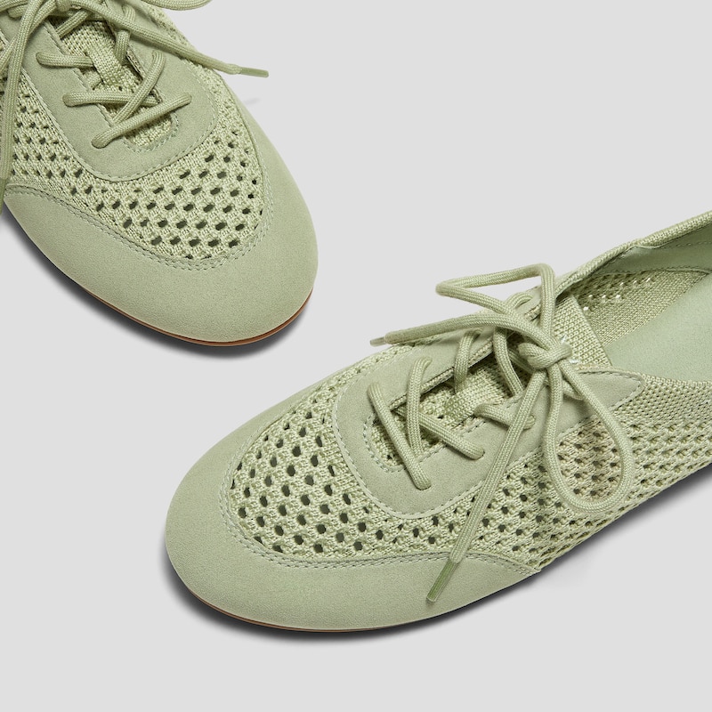 Round-Toe Lace-Up Mesh Sneakers (Yara), MATCHA, EU38.5 | VIVAIA