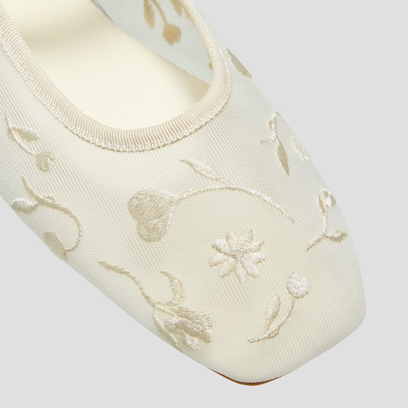 Square-Toe Mary Janes (Margot™ Mary Jane), CREAM FRENCH FLORAL MESH, EU38 | VIVAIA