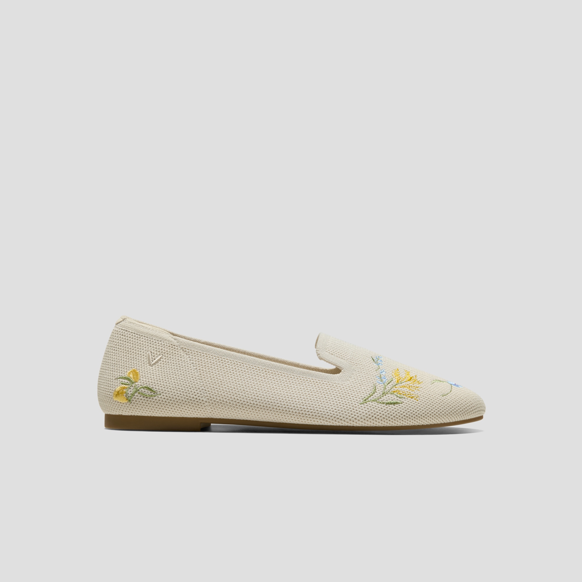 Healing Garden | Round-Toe Embroidered Loafers (Audrey), PALE