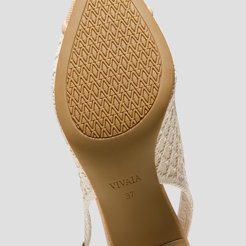 Pointed-Toe Slingback Heels (Addison), Yellow Apricot Quilt, EU39 | VIVAIA