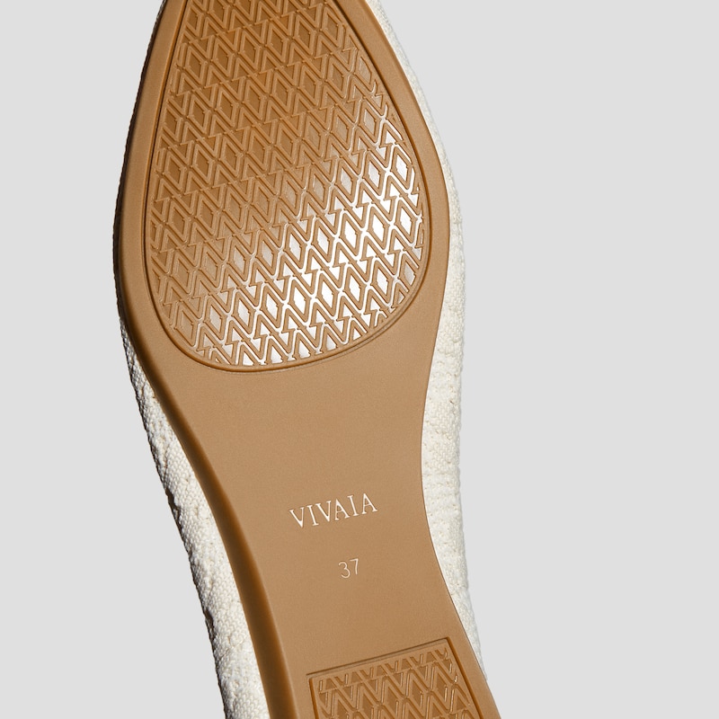 Pointed-Toe Ballet Flats (Aria 5°), PALE APRICOT FLORAL, EU40.5 | VIVAIA