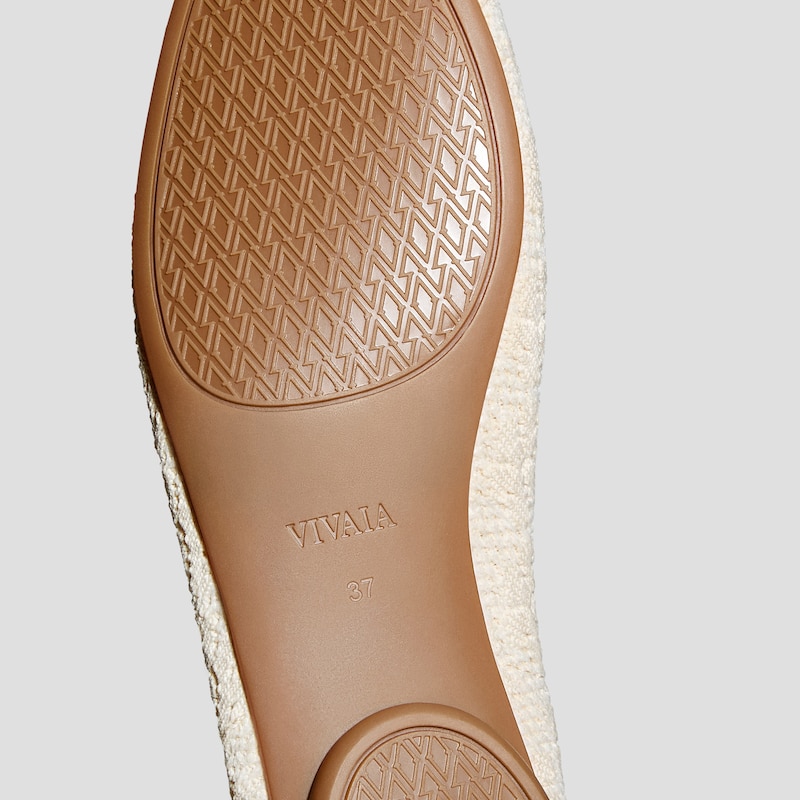Almond-Toe Mary Jane AdaptAll™ (Tamia Mary-Jane), PALE APRICOT FLORAL, EU35 | VIVAIA