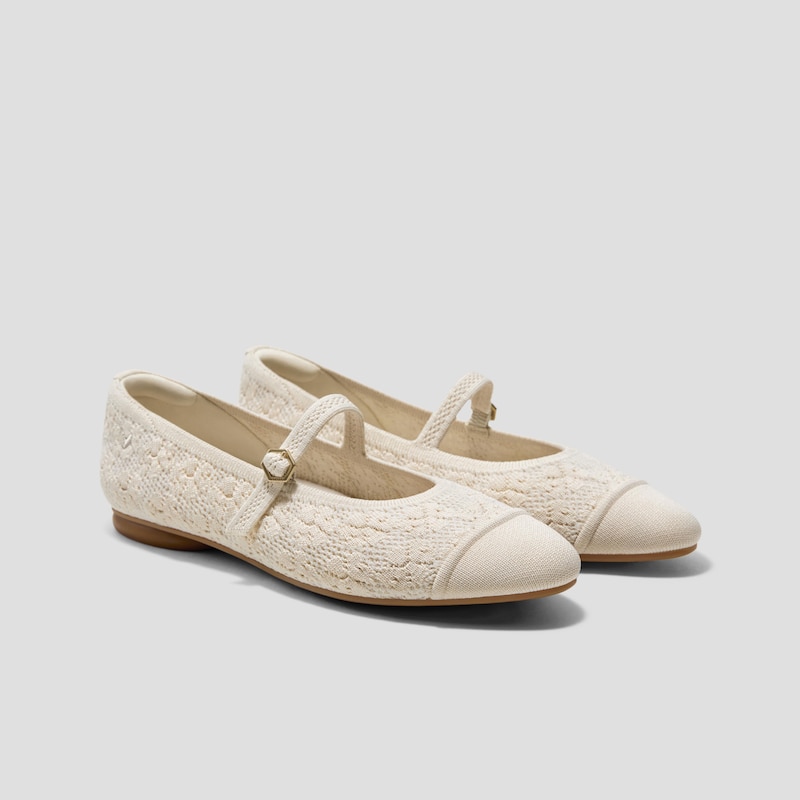 Almond-Toe Mary Jane AdaptAll™ (Tamia Mary-Jane), PALE APRICOT FLORAL, EU35 | VIVAIA