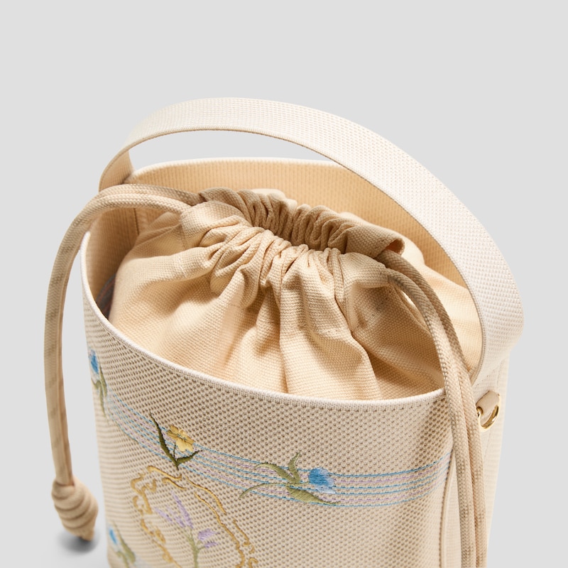 The Bucket Tote (FARREH), CREAM IVORY-FRENCH FLORAL, one-size | VIVAIA