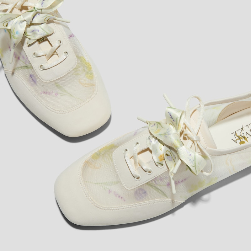 Ribbon Shoelace, CREAM-FRENCH FLORAL PNT, 38-43 | VIVAIA