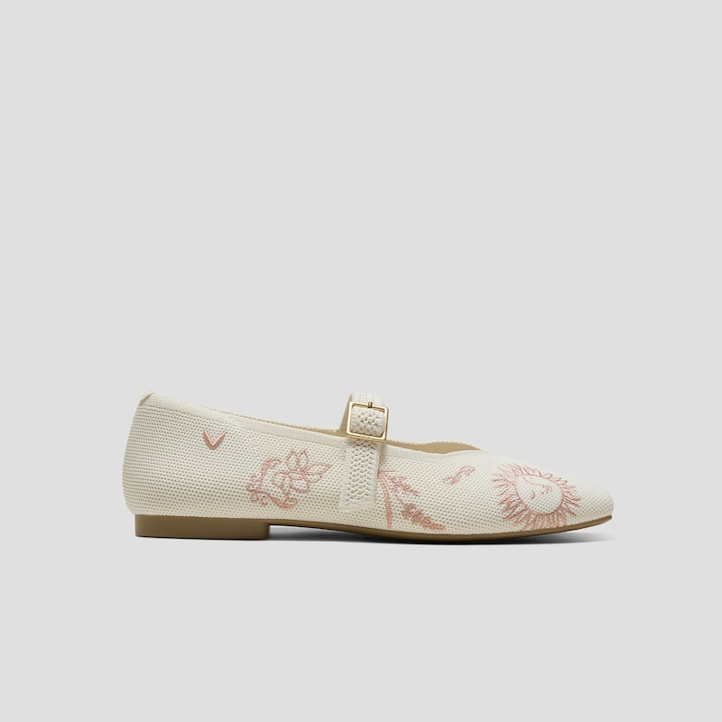 Healing Garden｜Square-Toe Mary Janes (Margot™ Mary Jane), CREAM FRENCH FLORAL Embroidery, EU38 | VIVAIA