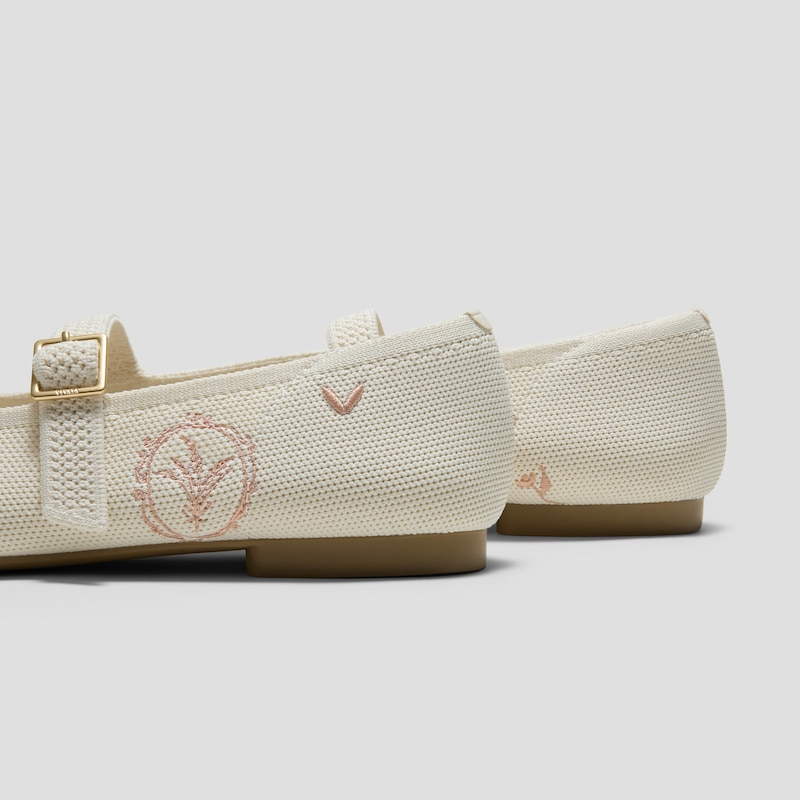 Healing Garden｜Square-Toe Mary Janes (Margot™ Mary Jane), CREAM FRENCH FLORAL Embroidery, EU38 | VIVAIA