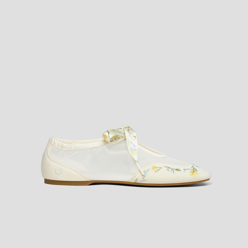 Healing Garden | Square-Toe Organza Sneakerinas (Ciara), CREAM-FRENCH FLORAL Embroidery, EU35 | VIVAIA