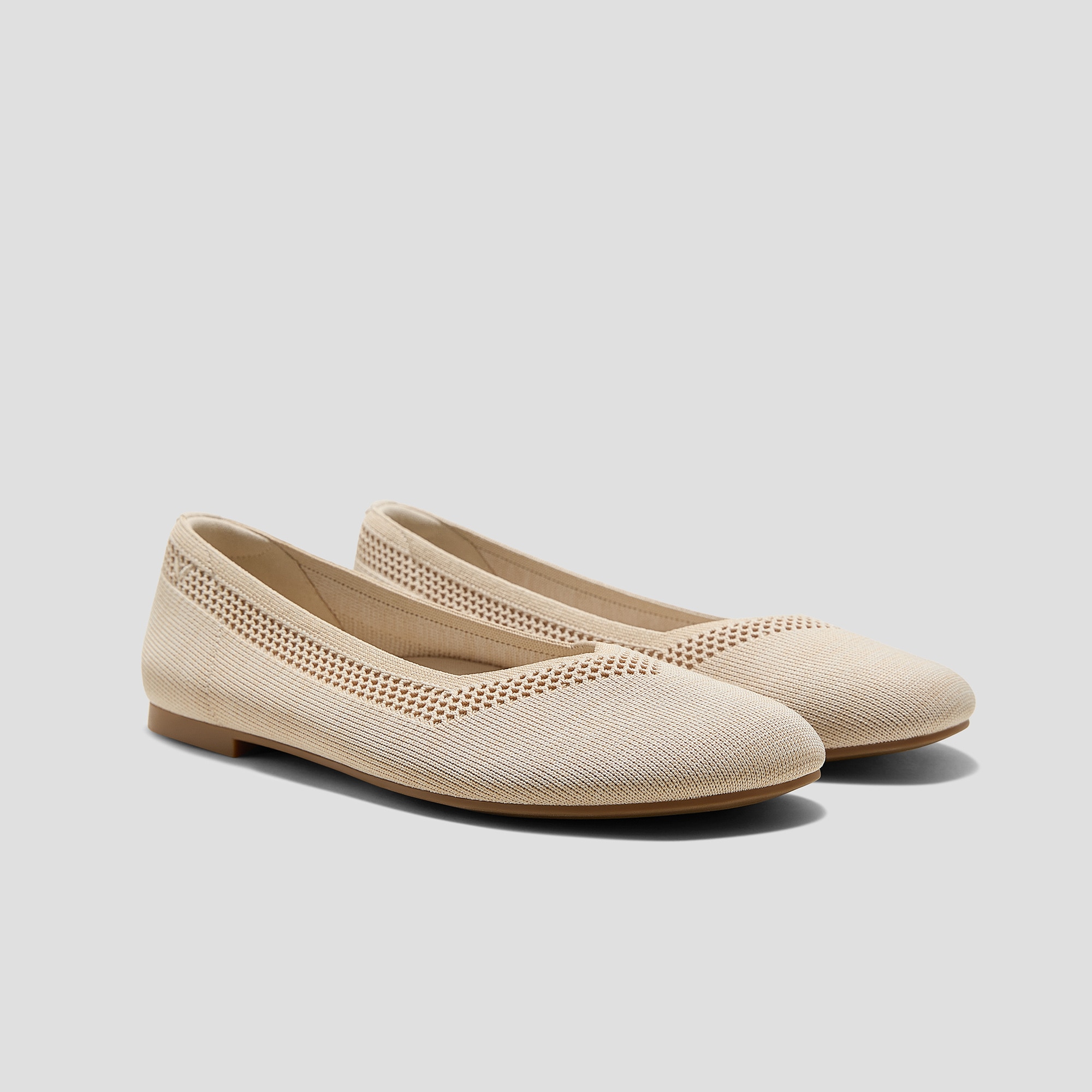 Bunion & Wide feet Friendly Sustainable Shoes | VIVAIA