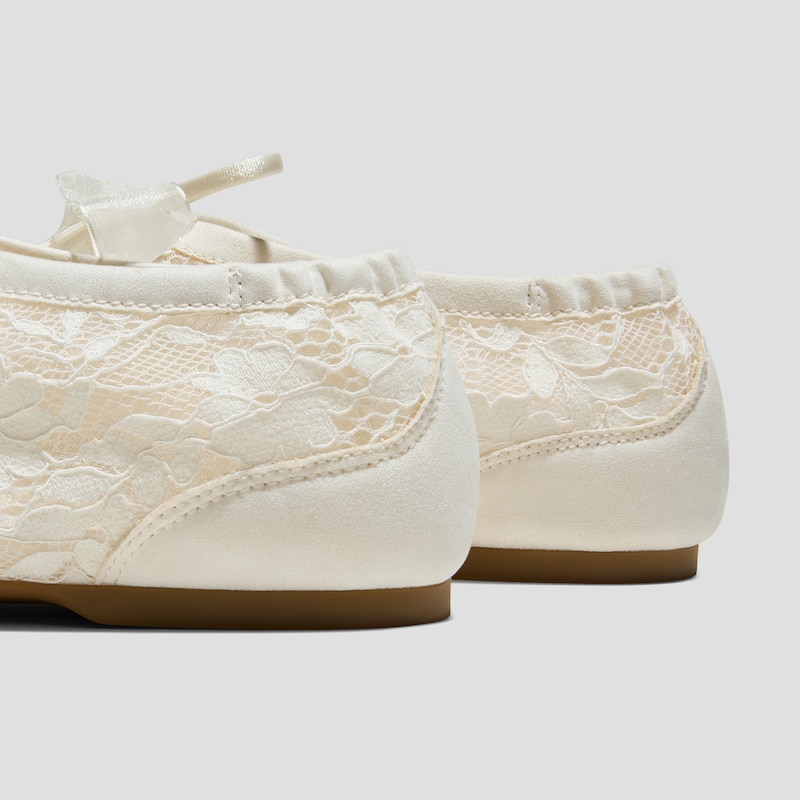 Square-Toe Lace-Up Sneakerinas (Cristina), CREAM LACE, EU35 | VIVAIA