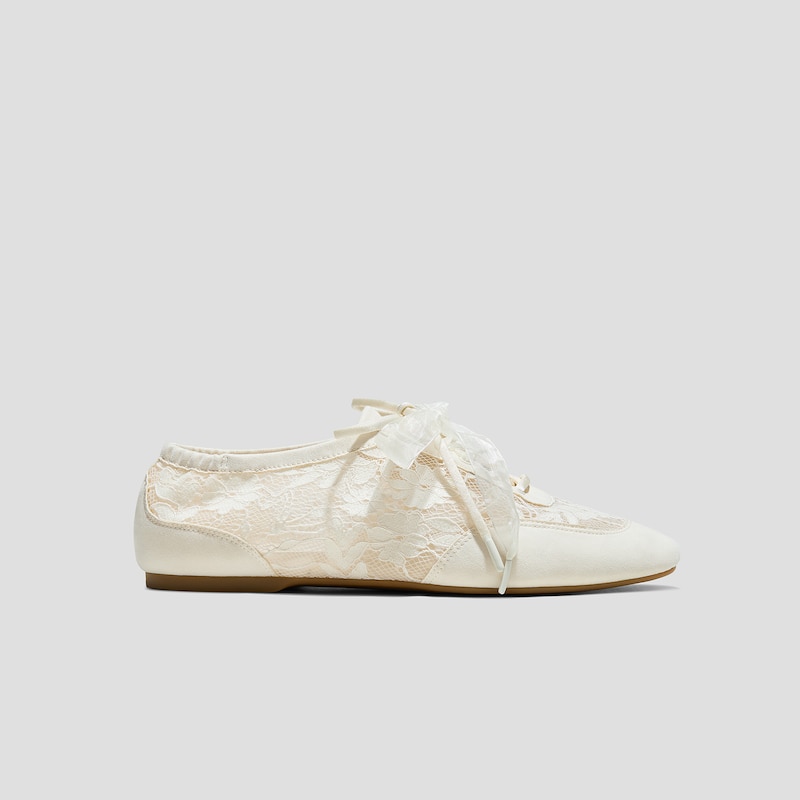 Square-Toe Lace-Up Sneakerinas (Cristina), CREAM LACE, EU35 | VIVAIA