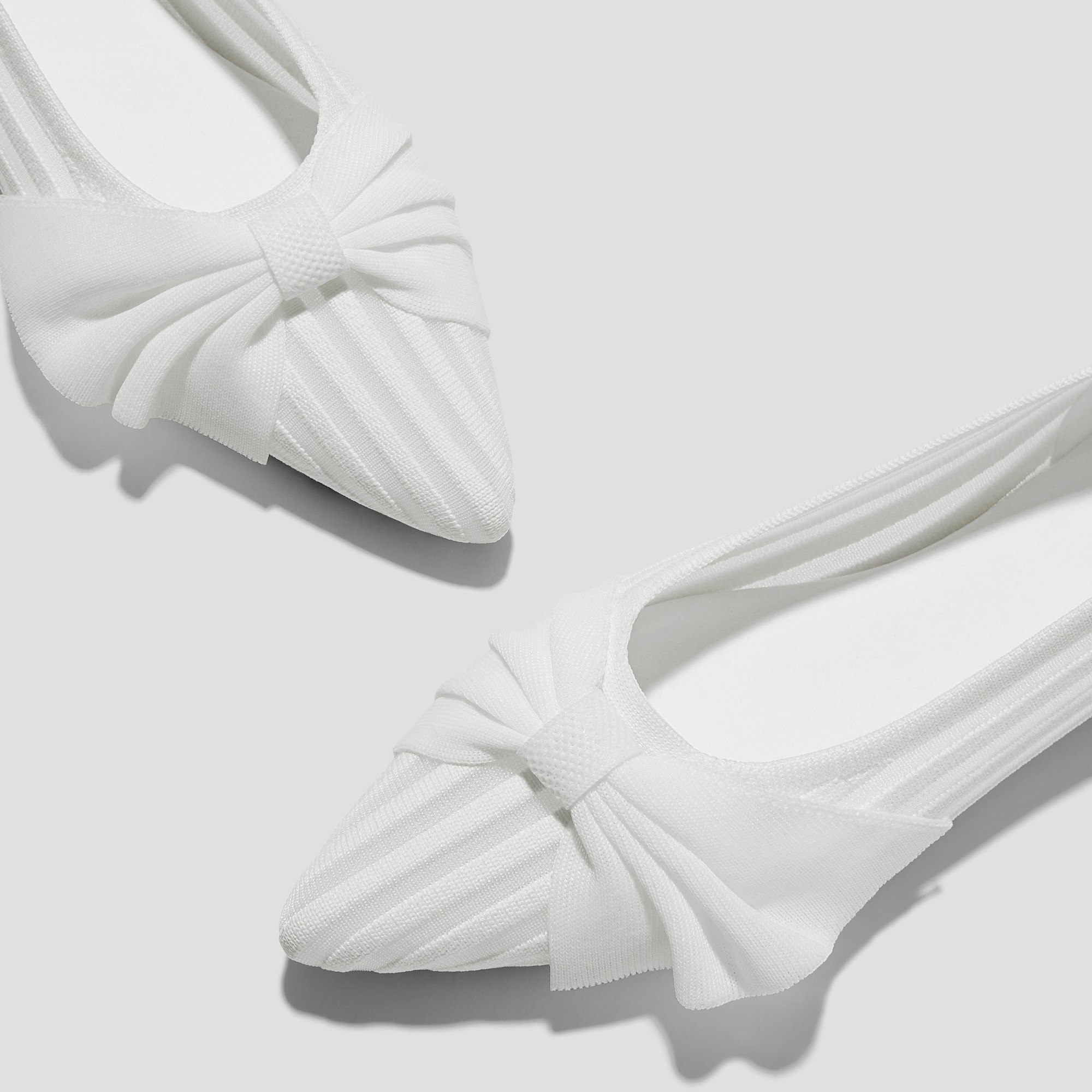 Pointed-Toe Bow Flats (Azura), WHITE SHEER STRIPE, EU35 | VIVAIA