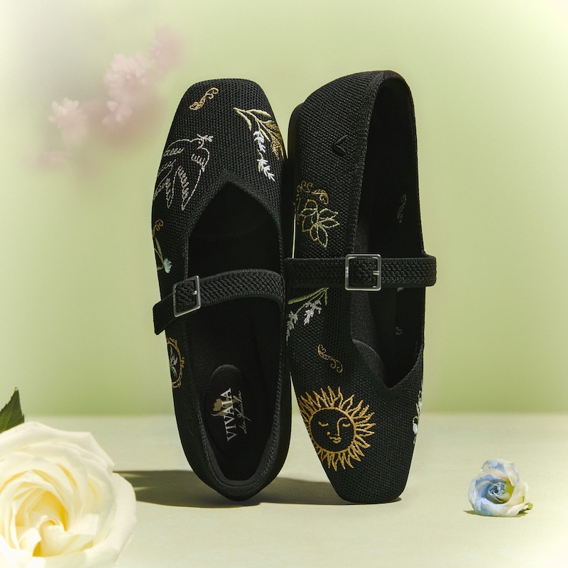 Healing Garden｜Square-Toe Mary Janes (Margot™ Mary Jane), BLACK FRENCH FLORAL Embroidery, EU38.5 | VIVAIA