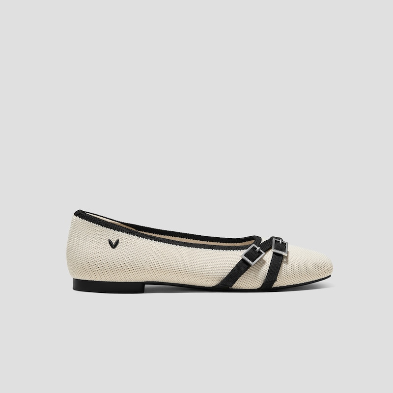 Square-Toe Margot™ Crisscross Flats (Marah), PALE APRICOT & BLACK, EU37 | VIVAIA
