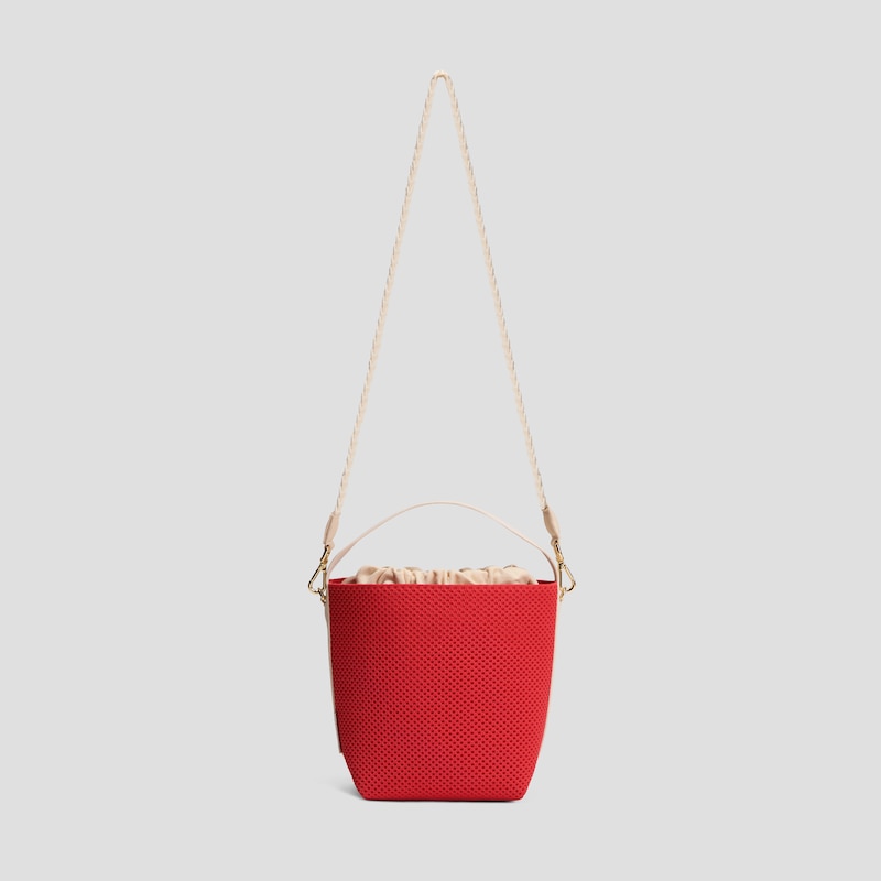 The Bucket Tote (Farreh), CHERRY RED MESH, one-size | VIVAIA