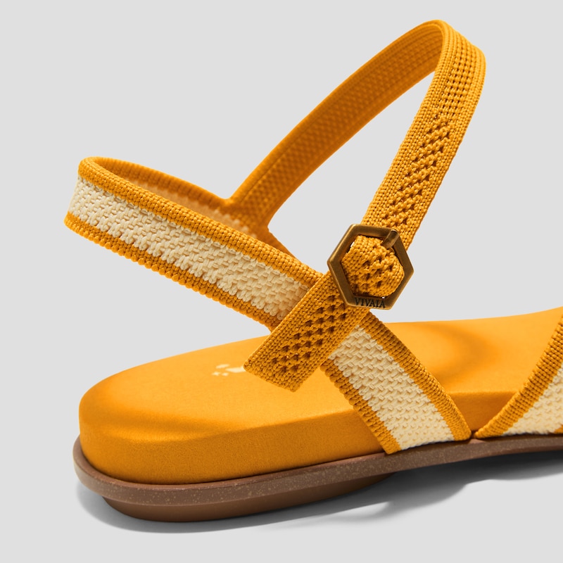 AdaptAll™ Flat Sandals (Demi), PALE IVORY & BLONDE WAVE, EU35 | VIVAIA