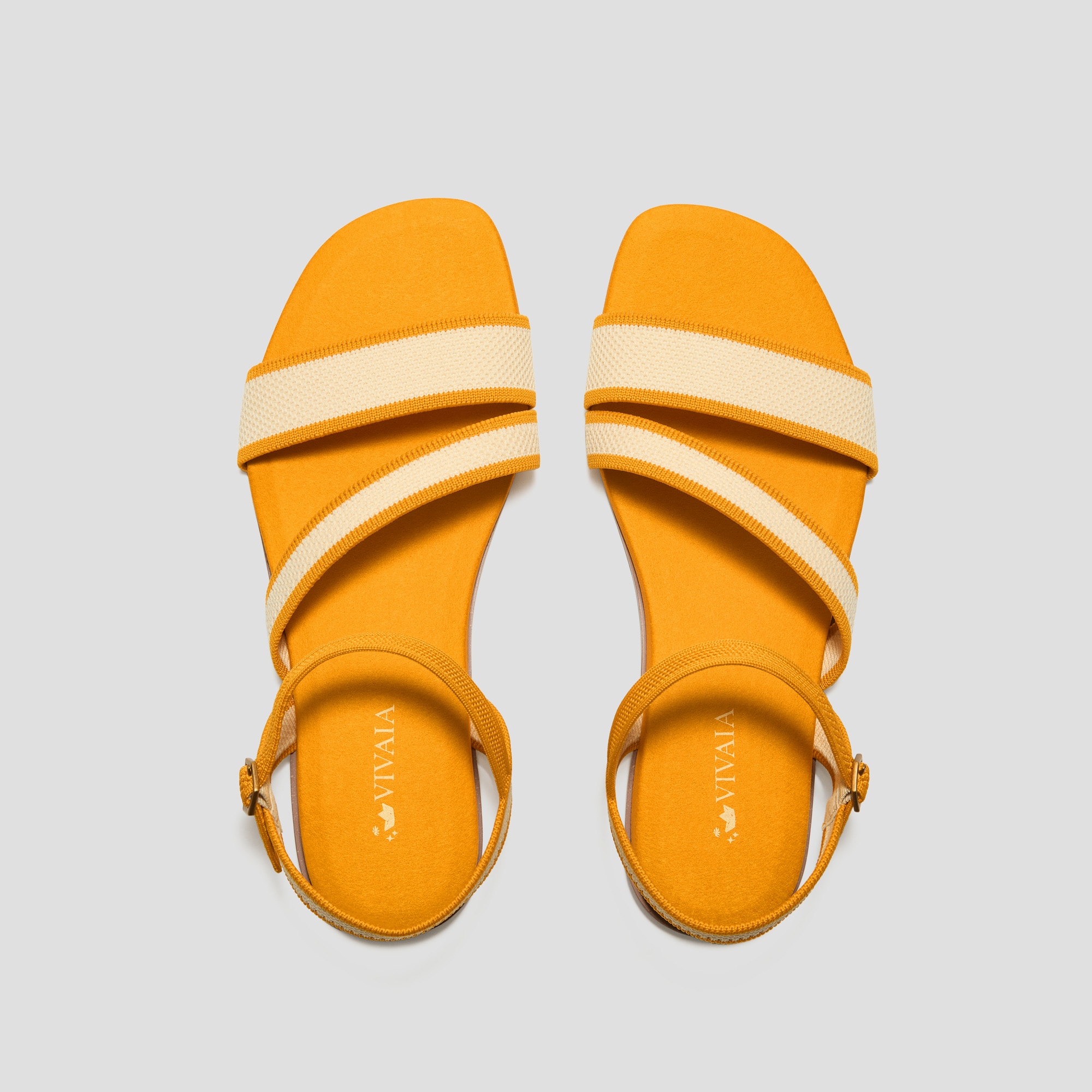 AdaptAll™ Flat Sandals (Demi), PALE IVORY & BLONDE WAVE, EU35 | VIVAIA