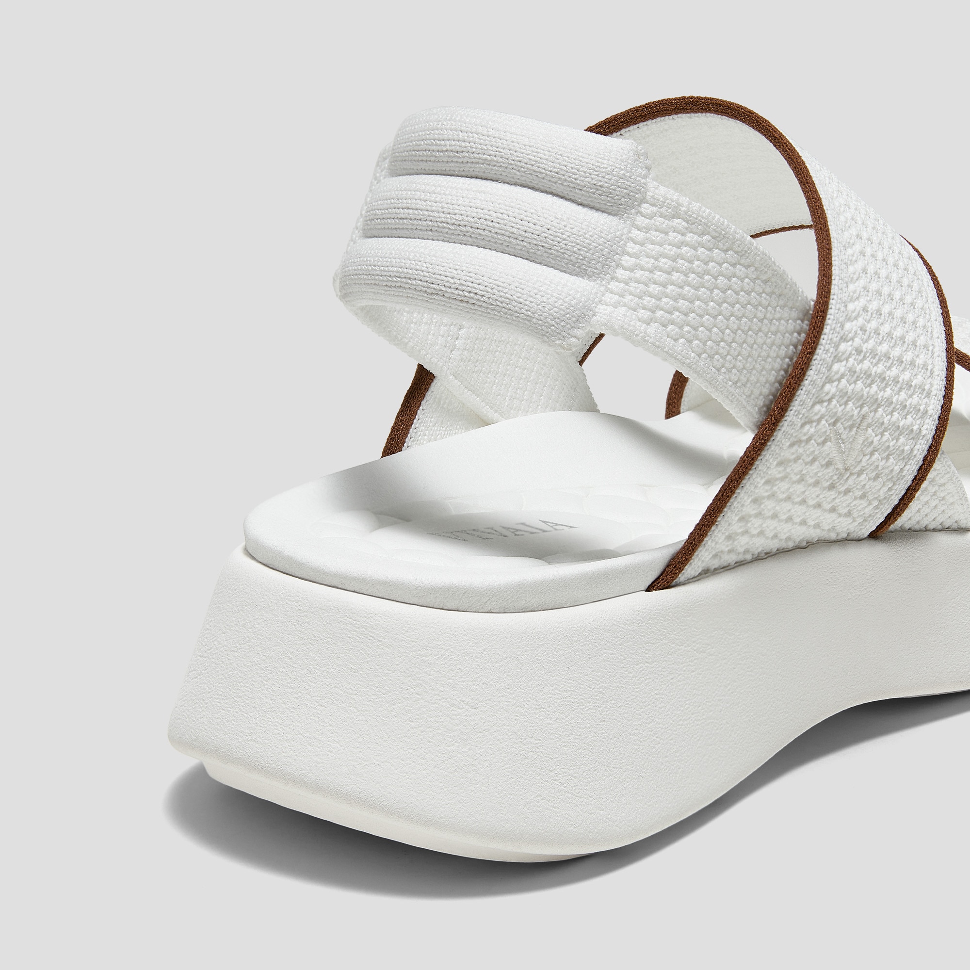 Round-Toe Walker Sandals (Kamber), WHITE & BROWN, EU35 | VIVAIA