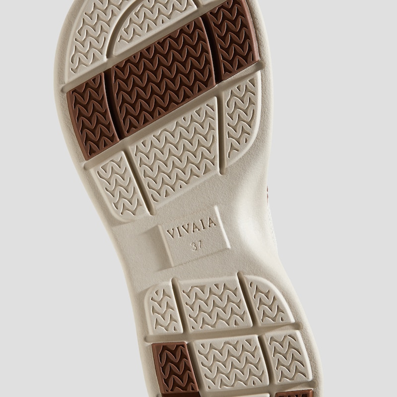 Square-Toe Walker Sandals (Kamber), CREAM IVORY & DARK CARAMEL, EU35 | VIVAIA