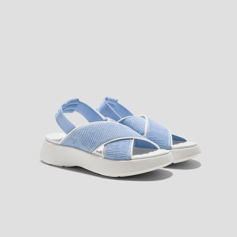 Elastic Back Strap Walker Sandals (Kara 2.0), BABY BLUE METALLIC & IVORY, EU35 | VIVAIA