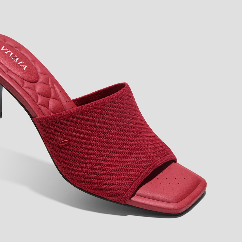Square-Toe Slide Sandals (Aimee), RUBY RED WHEAT HERRINGBONE, EU35 | VIVAIA