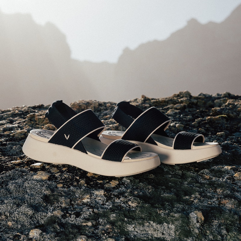 Square-Toe Walker Sandals (Kamber), BLACK & CREAM IVORY, EU35 | VIVAIA