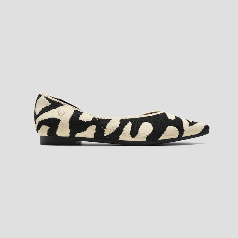 Pointed-Toe D'Orsay Flats (Melia), ECRU TIGER, EU43 | VIVAIA