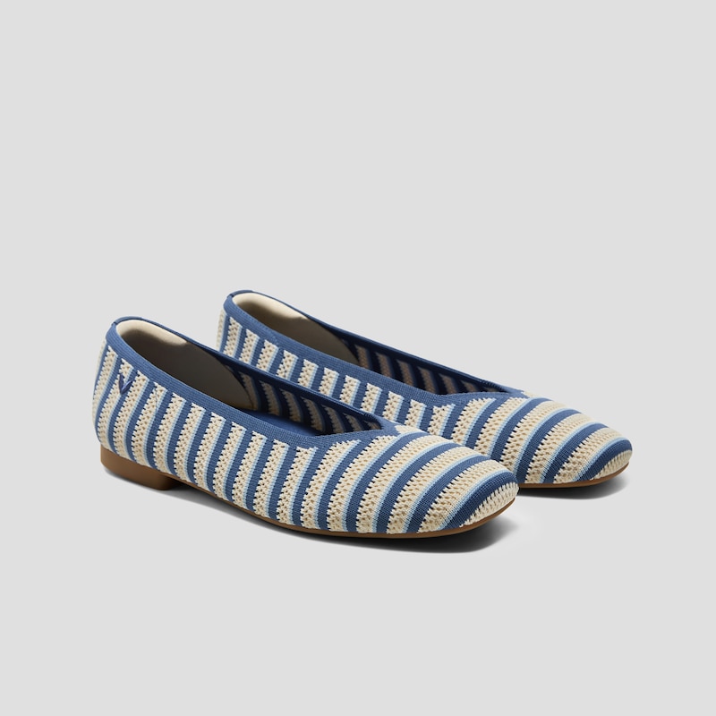 Square-Toe V-Cut Flats (Margot™ 2.0), PALE APRICOT & VINTAGE INTERLOCKING, EU36 | VIVAIA