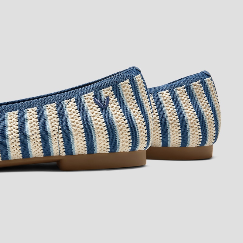 Square-Toe V-Cut Flats (Margot™ 2.0), PALE APRICOT & VINTAGE INTERLOCKING, EU36 | VIVAIA