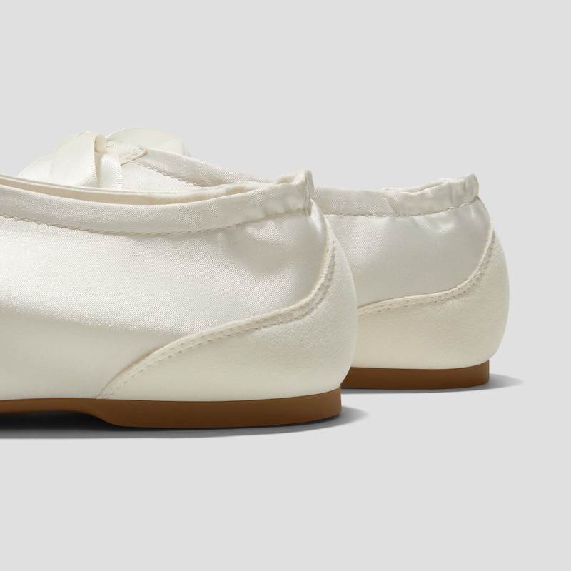 3 Laces Included Square-Toe Lace-Up Satin Sneakerina (Cristina), LIGHT GOLD, EU35 | VIVAIA