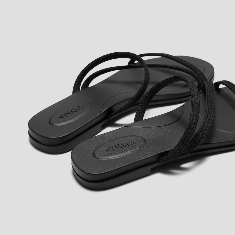 Square-Toe Flip-Flops (Carla), Black Rustic Cable, EU37 | VIVAIA