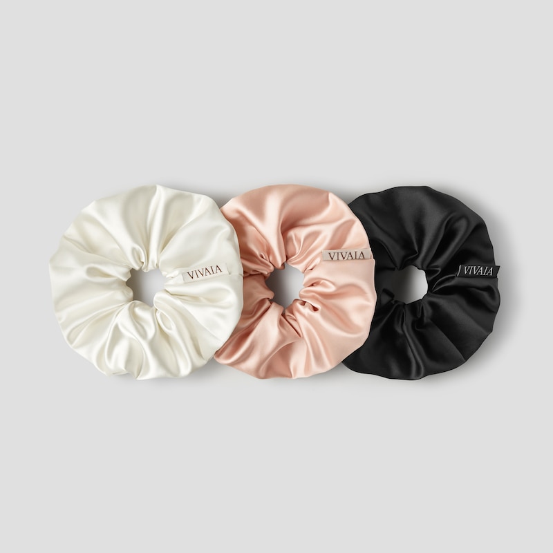 Satin Hair Scrunchie, PEACH BLUSH, one-size | VIVAIA