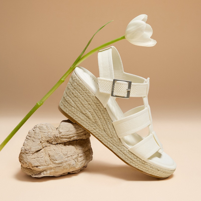 Round-Toe Slingback Wedge Sandals (Skyler), SPOT NATURAL, EU35 | VIVAIA