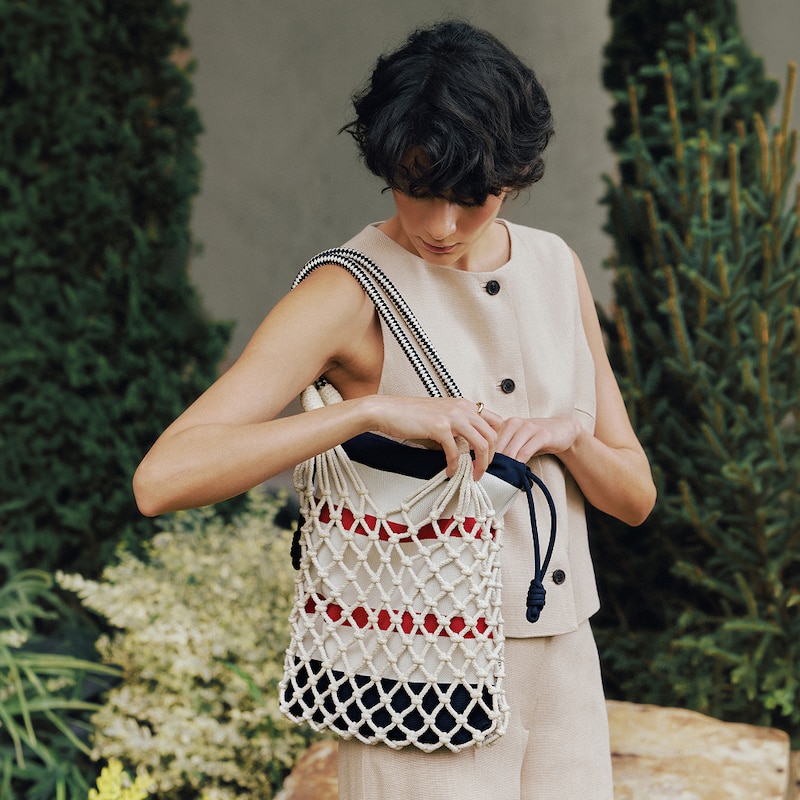 Cotton Rope Net Tote (Anila), CREAM IVORY & NAVY, one-size | VIVAIA