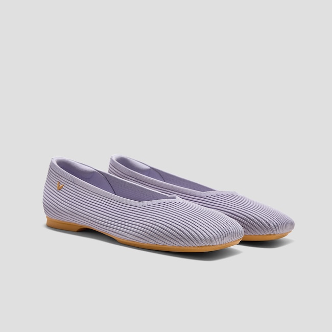 Square-Toe Margot V-Cut Flats (Margot 3.0)