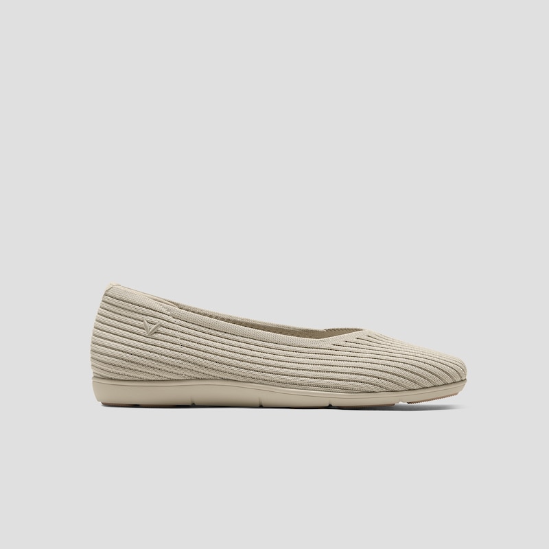Margot Lightweight Square-Toe Flats (Margot Walker Air), Beige, EU35 | VIVAIA